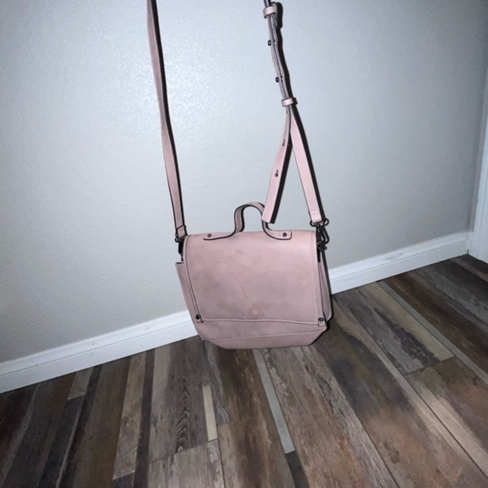 WOMEN’S Shoulder Bag Satchel Purse - Light Pink - Good Condition